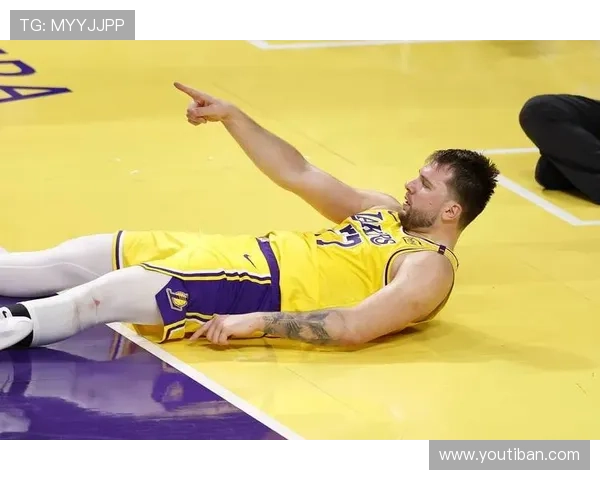 ESPN预测新赛季西部格局雷霆掘金火箭领跑快船勇士湖人紧追